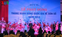 Phát động Tháng hành động quốc gia về dân số năm 2013